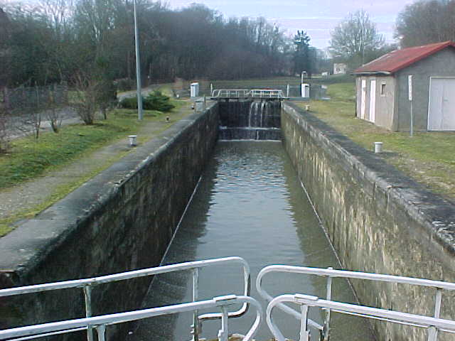509 - L'ECLUSE DE ROGNY, CELLE QUI FONCTIONNE !.jpg